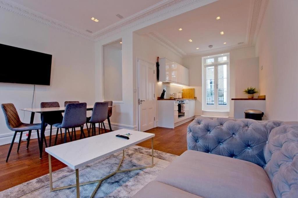 Charming Beau 2-bed Haven Near Harrods *
